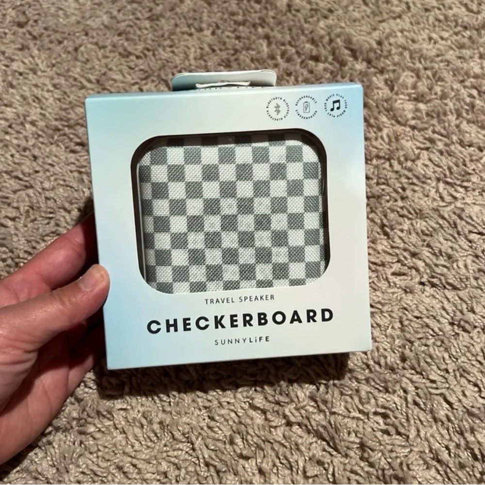 Travel Speaker in Green Checkerboard Sunnylife